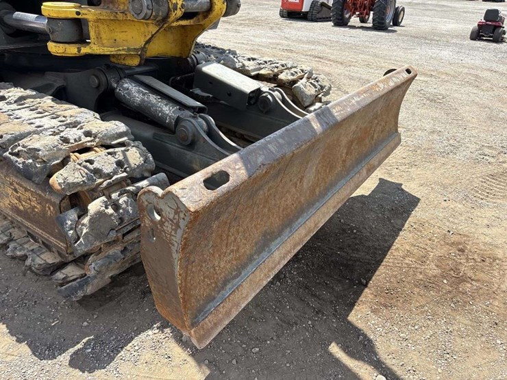 2019-wacker-neuson-et145-image-10