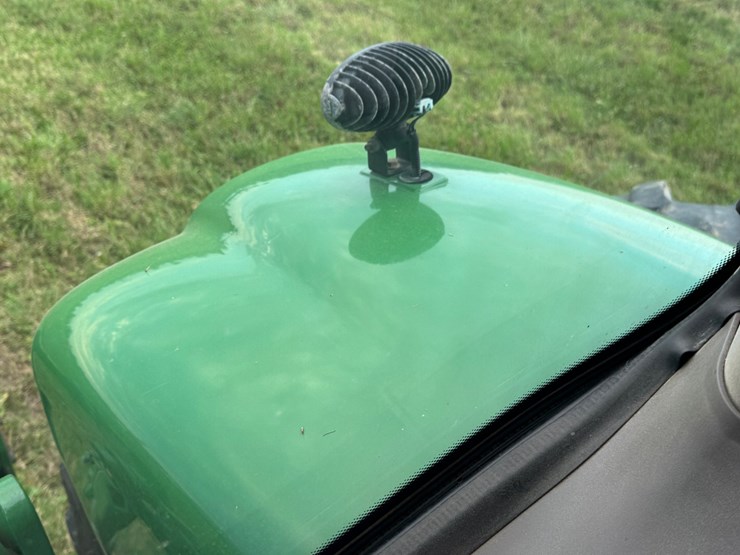 john-deere-8345r-image-77