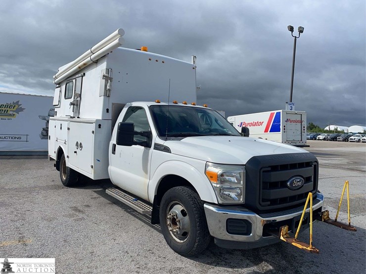 2013-ford-f350-image-3