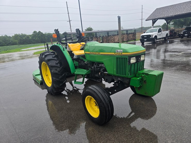 john-deere-5200-image-21