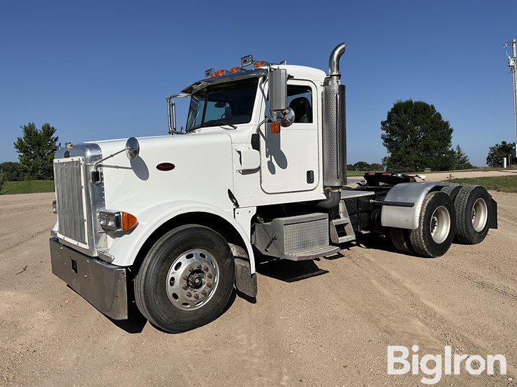2005-peterbilt-378-image-1