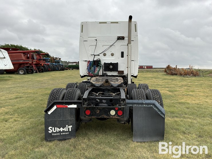 2010-international-prostar-image-6