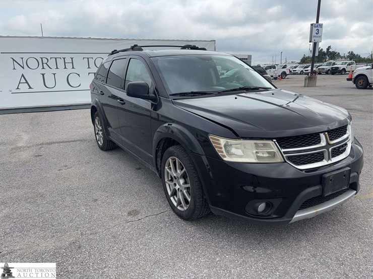 2015-dodge-journey-image-3