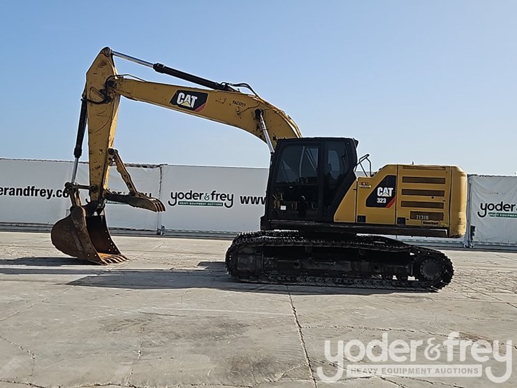 2019-caterpillar-323-image-3