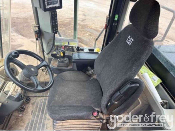 2019-caterpillar-950m-image-5