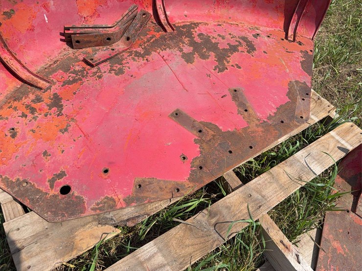 farmall-wheatland-fenders-image-9