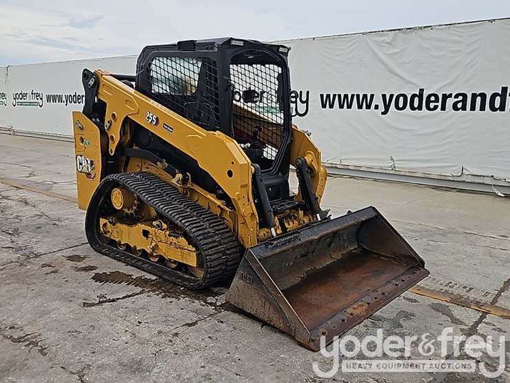 2025-caterpillar-255-image-7