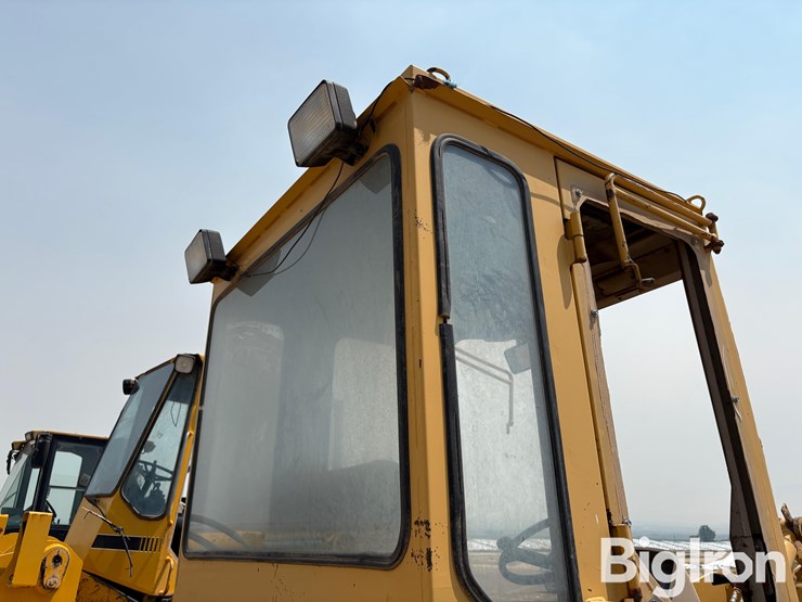 1997-deere-244h-image-11
