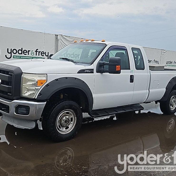 2011 FORD F250 SD