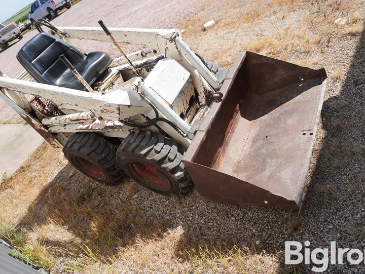 bobcat-m371-image-4
