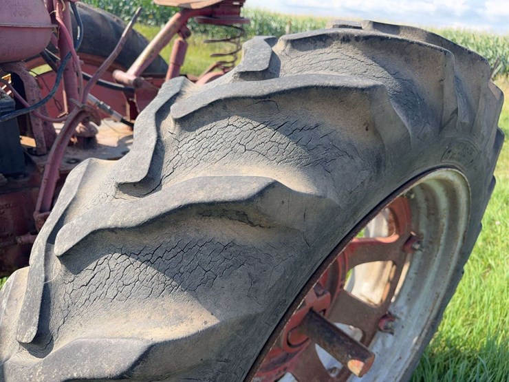 farmall-m-image-37