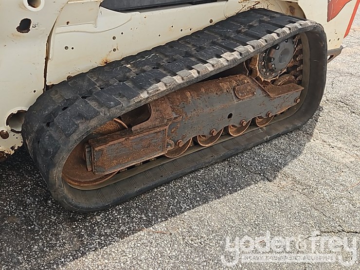 2023-bobcat-t550-image-14