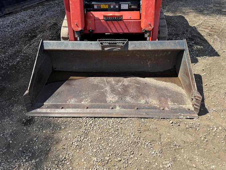 2016-kubota-svl75-2-image-9