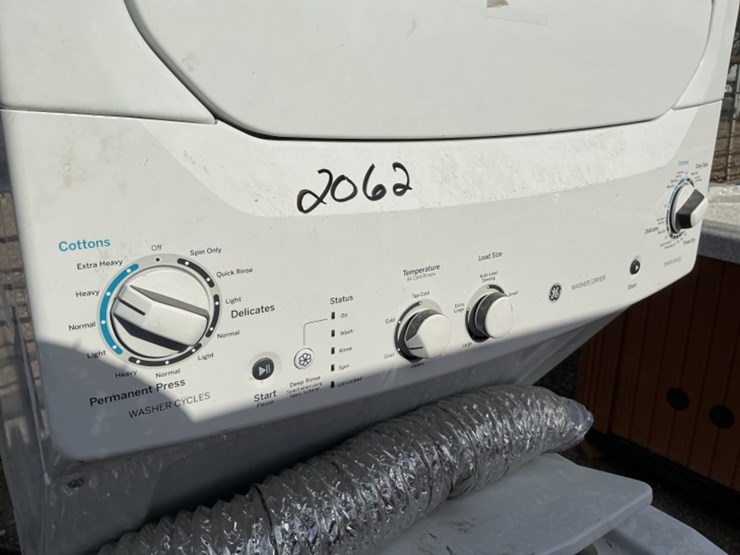 ge-vertical-washer-/-dryer-combo-image-6