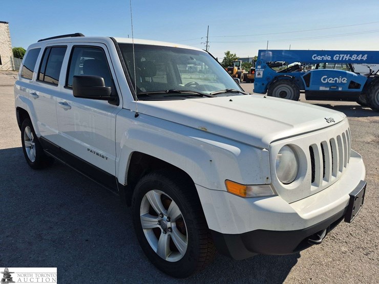 2015-jeep-patriot-image-3