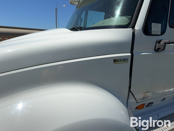 2012-international-prostar-image-18