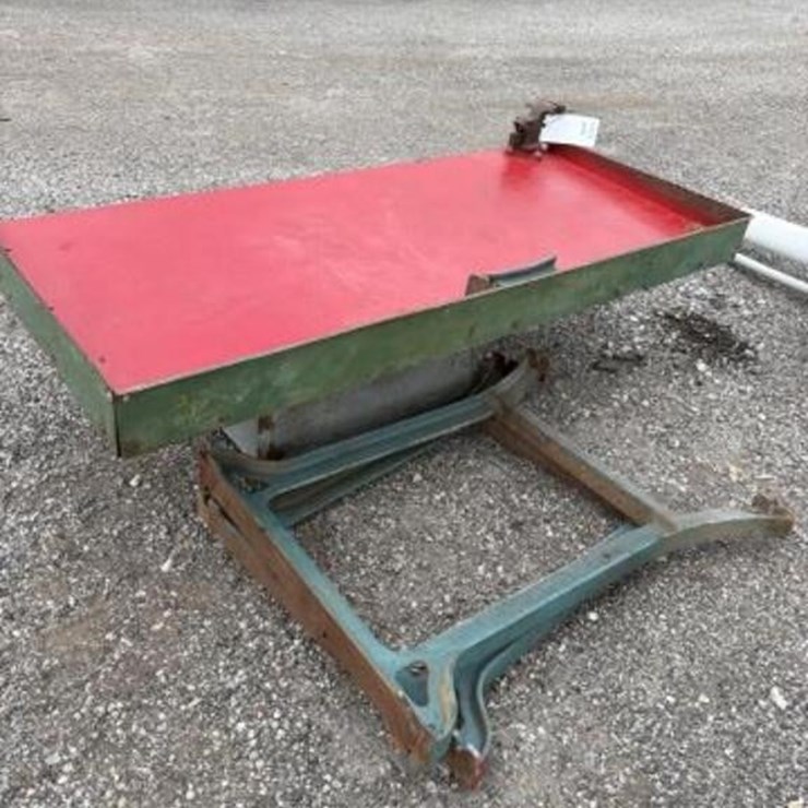 Metal Workbench, Damaged