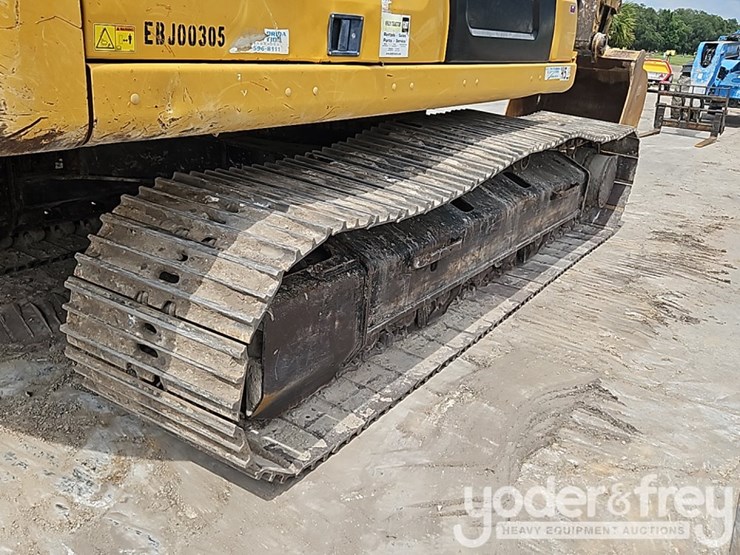 2019-caterpillar-336gc-image-8
