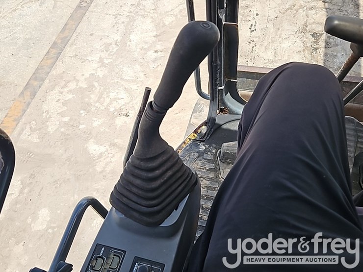 2007-komatsu-pc78us-6n0-image-31