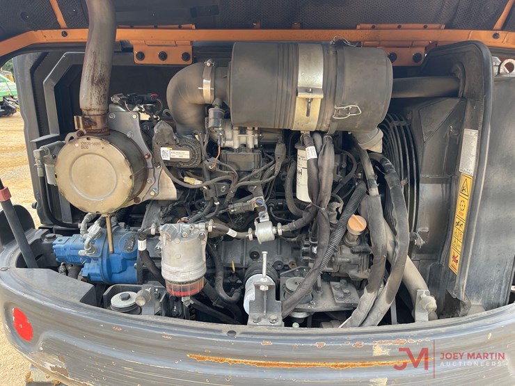 2019-case-cx57c-mini-excavator-image-17