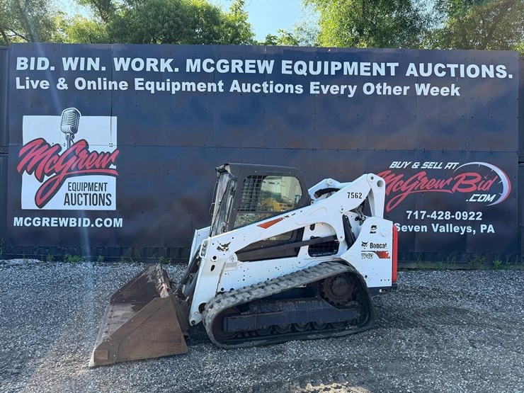 2020-bobcat-t740-image-1