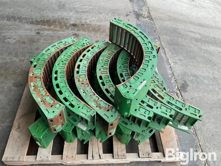 john-deere-x-9-small-wire-concaves-image-2