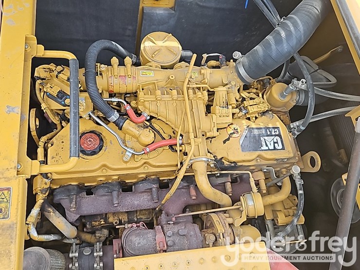 2019-caterpillar-336gc-image-32