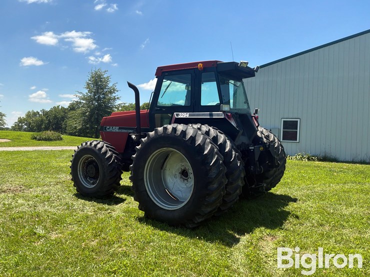 1985-case-ih-3294-image-7