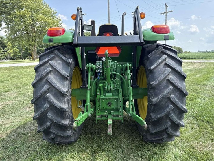 john-deere-7130-image-3