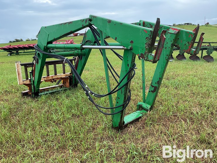 john-deere-4440-image-7
