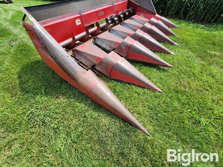 case-ih-1063-image-14