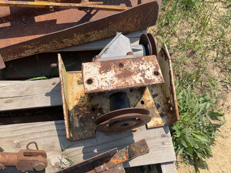 cub-cadet-mower-deck-image-6