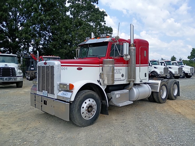 #21636-•-1997-peterbilt-379-semi-sleeper-truck-image-1