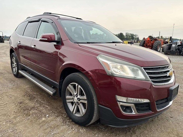 2015-chevrolet-traverse-image-4