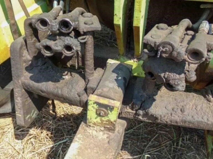 steiger-cougar-sr-270-4x4-tractor,-270-hp-image-5