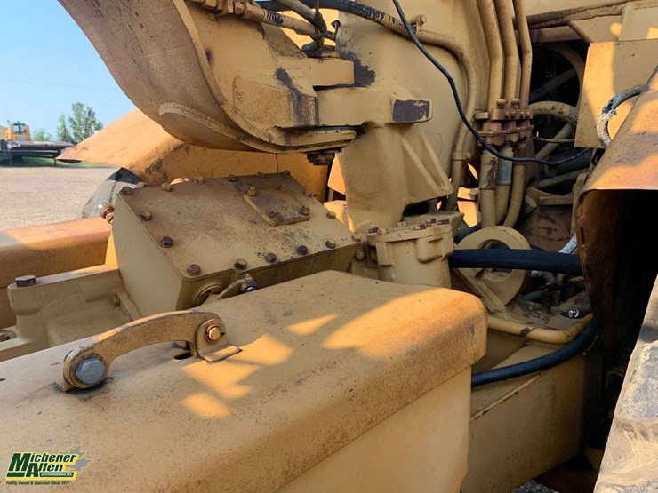 1975-caterpillar-613-image-6