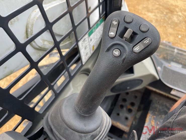 2021-bobcat-s590-skid-steer-loader-image-20