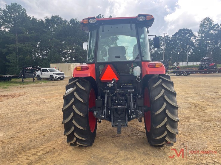 kubota-m7060-image-4