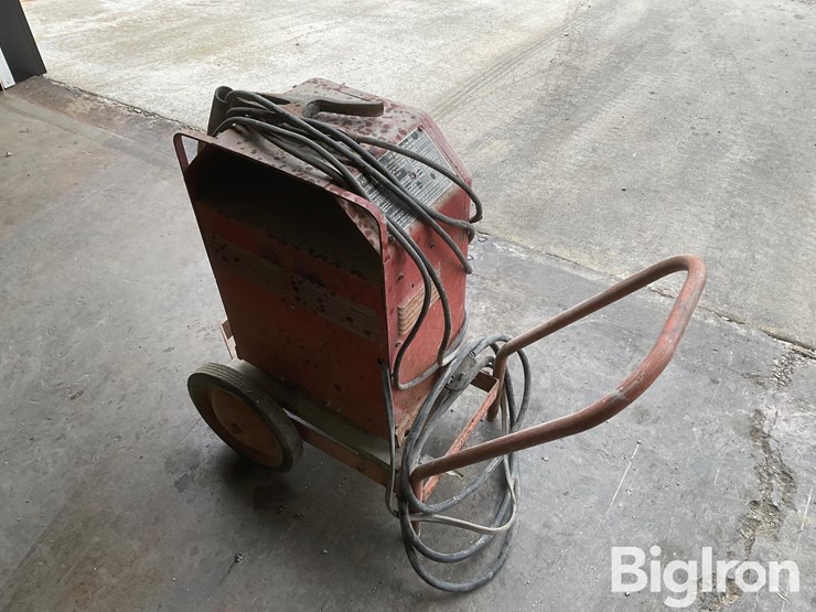lincoln-a/c,-d/c-225/125-stick-welder-image-5