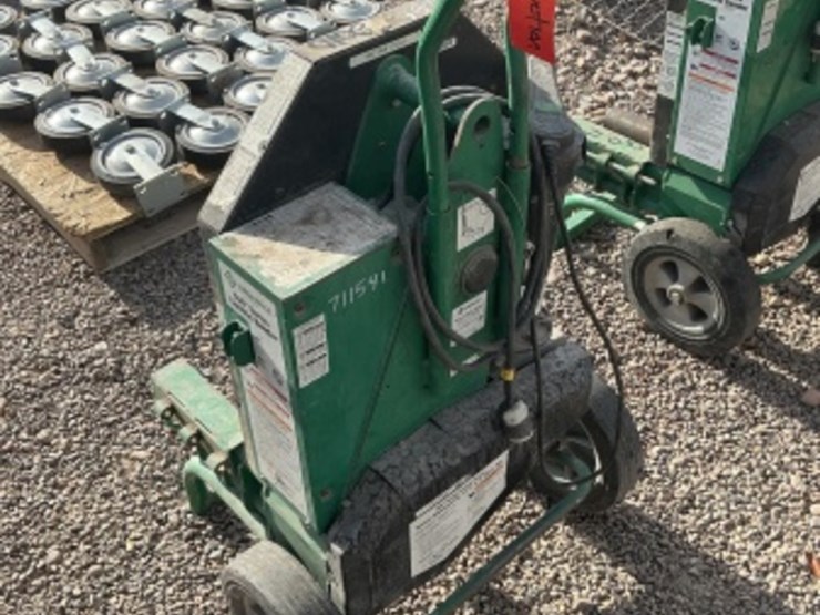 greenlee-555-series-electric-bender-image-2