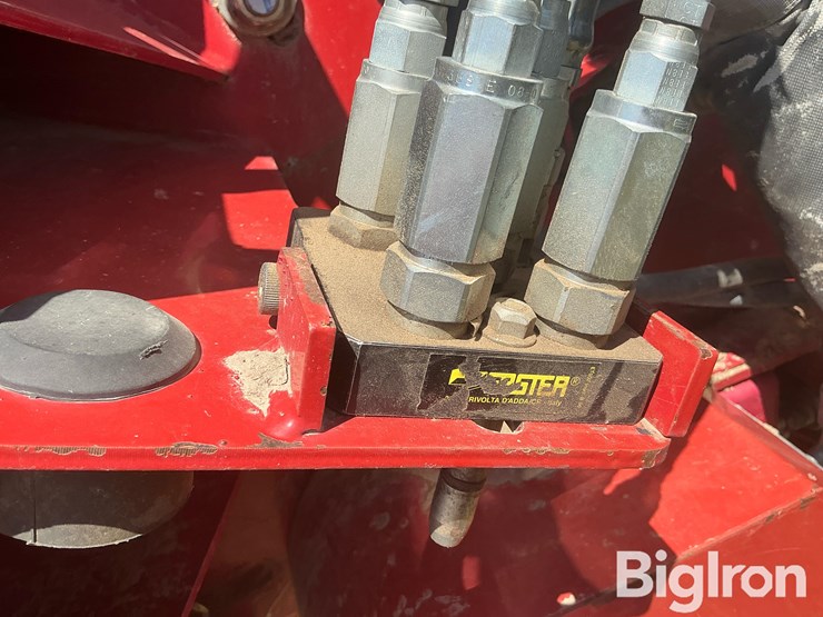 2008-case-ih-5088-image-16