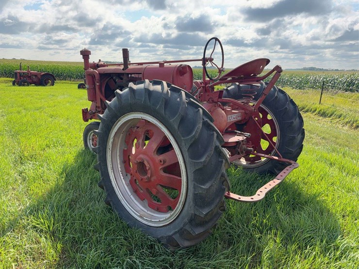 farmall-f-20-image-5
