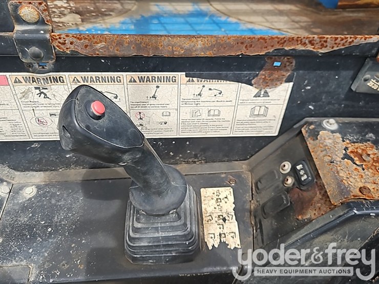 2015-genie-gth844-image-22