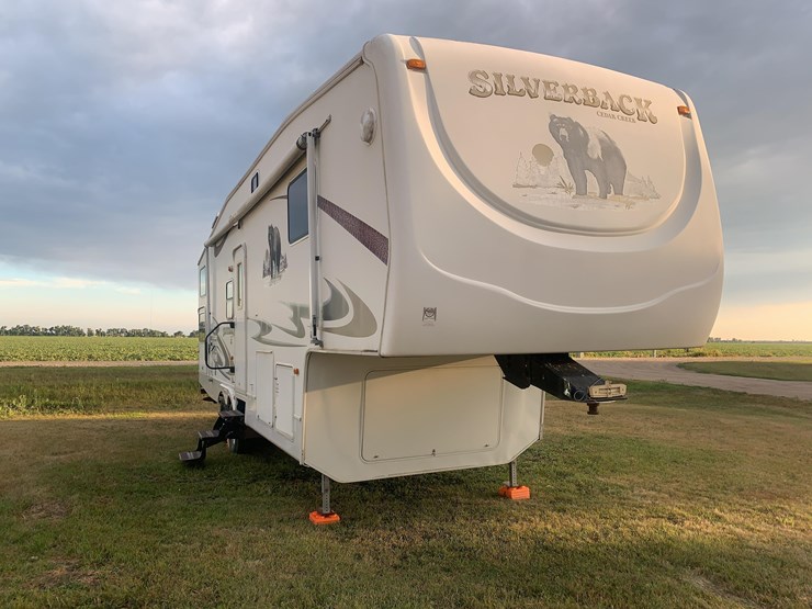 2007-cedar-creek-travel-trailer-image-3