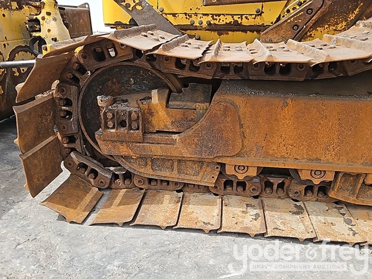 2023-komatsu-d39px-24-image-20