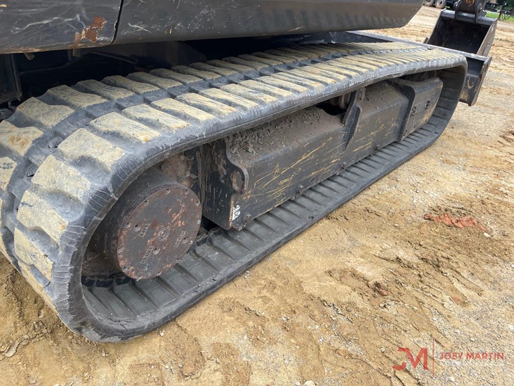 2019-case-cx57c-mini-excavator-image-10