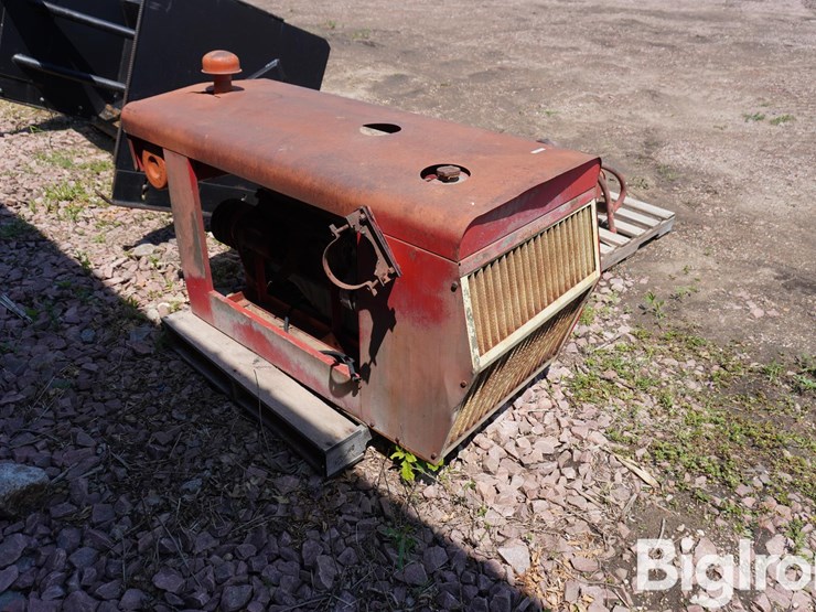 versatile-400-ford-200-engine-&-parts-image-5