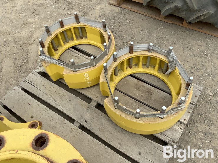 john-deere-8235r-image-18