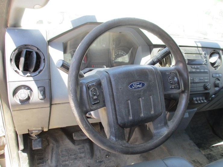 2016-ford-f350-image-10