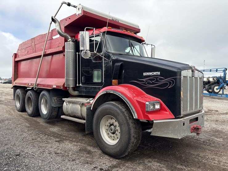 2004-kenworth-t800-image-5
